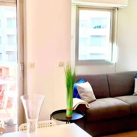 Soleil- 4 Pers Hyper Centre - 2 Min - Terrasse Saint-Raphael (Var)