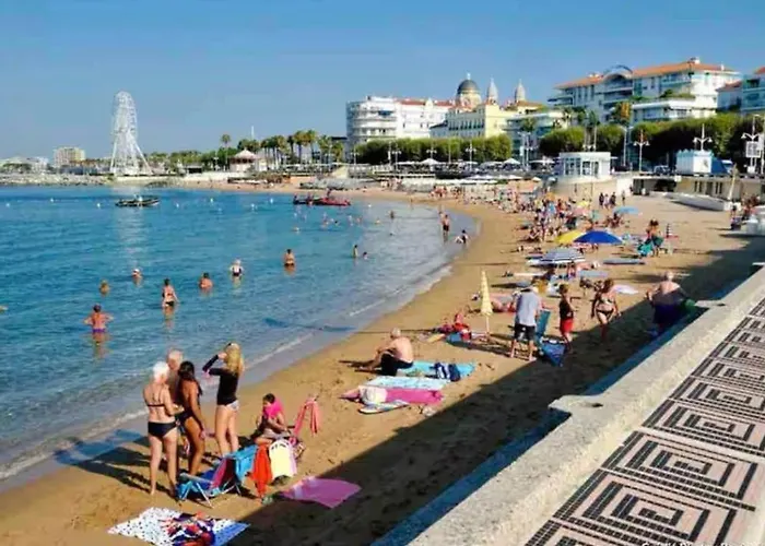 Soleil- 4 Pers Hyper Centre - 2 Min - Terrasse Apartmán Saint-Raphaël